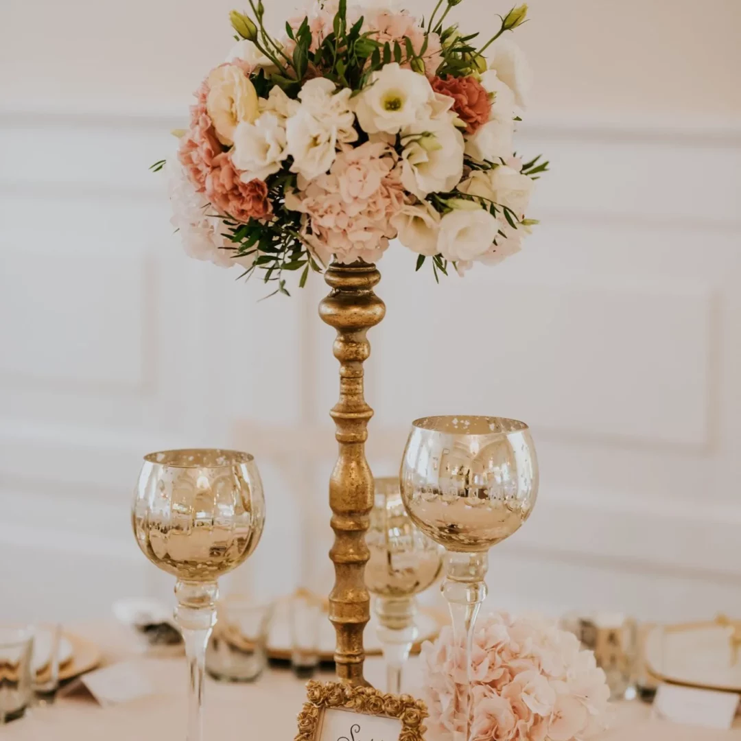 Stojaki na kompozycje kwiatowe