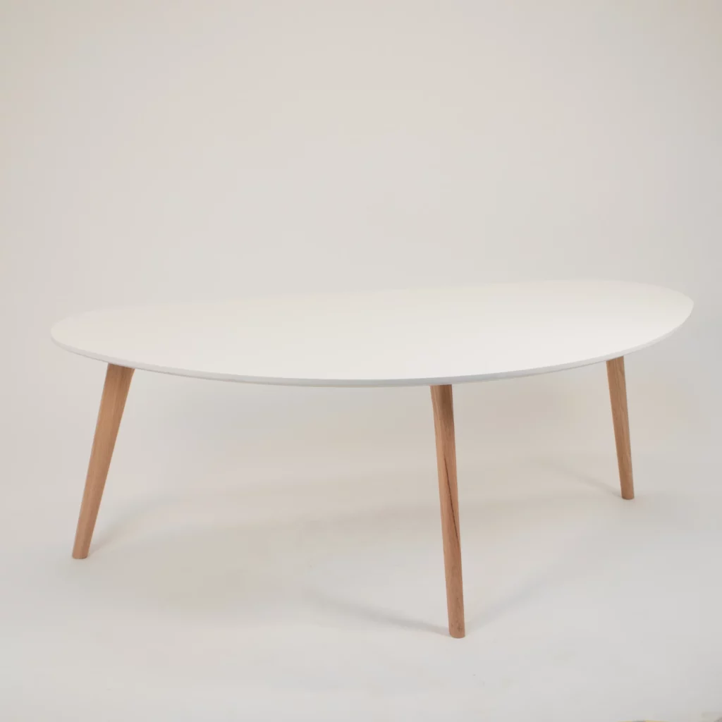 Stolik Kawowy Nerka Biały - w skandynawskim stylu - rent4events.pl, rent4wedding.pl.