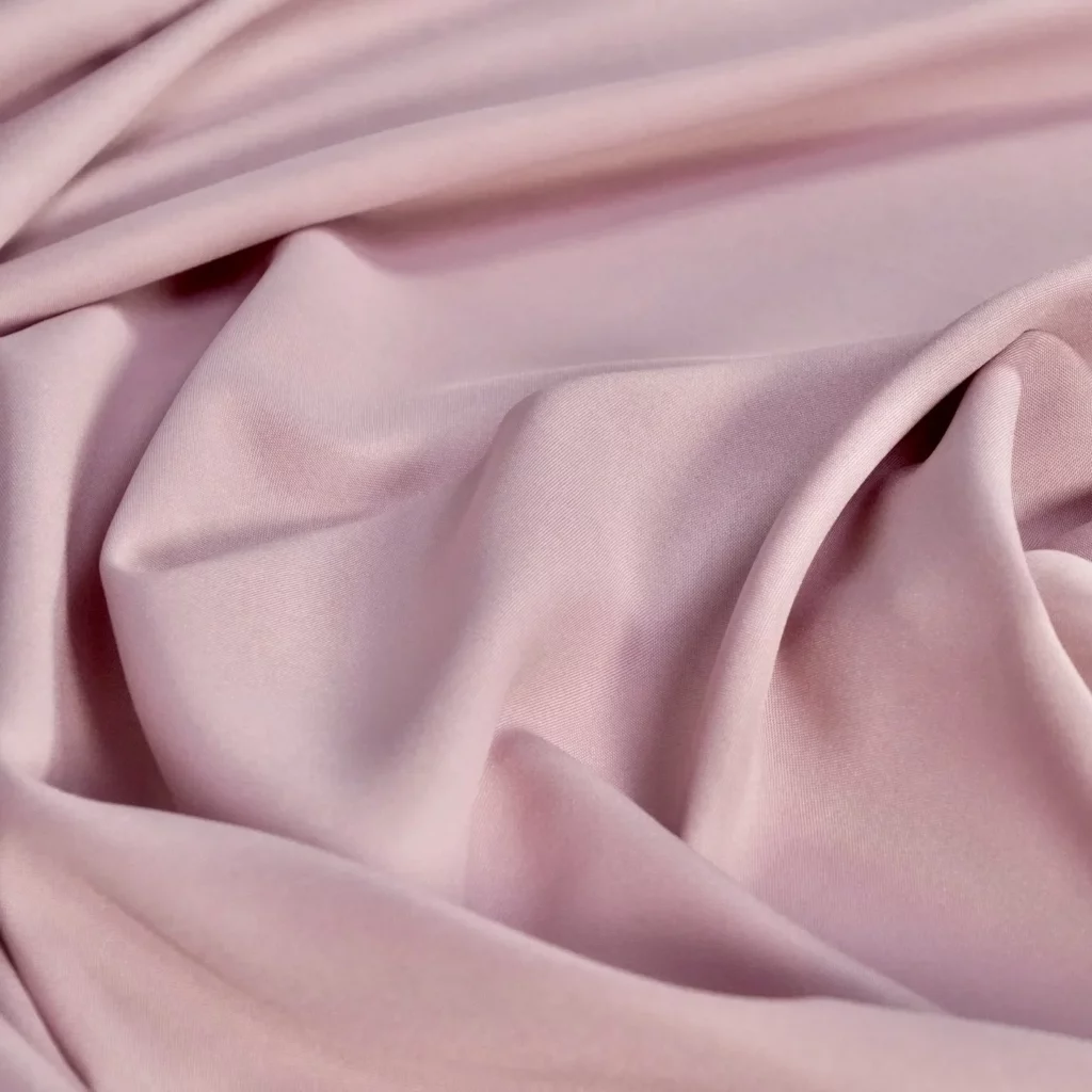 Obrus Róż Indyjski Okrągły - detal - rent4events.pl, rent4wedding.pl.