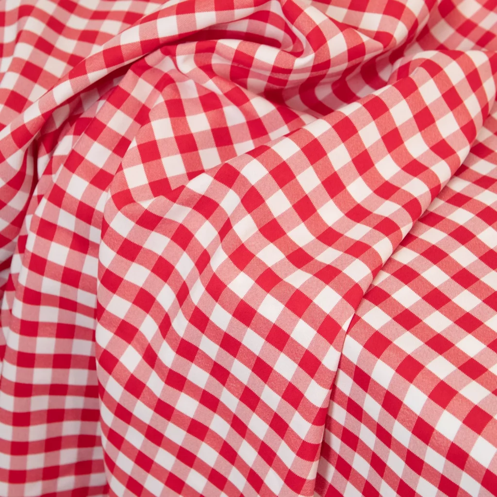 Obrus Czerwona Kratka Prostokątny, detal - w sielskim stylu - rent4events.pl, rent4wedding.pl.