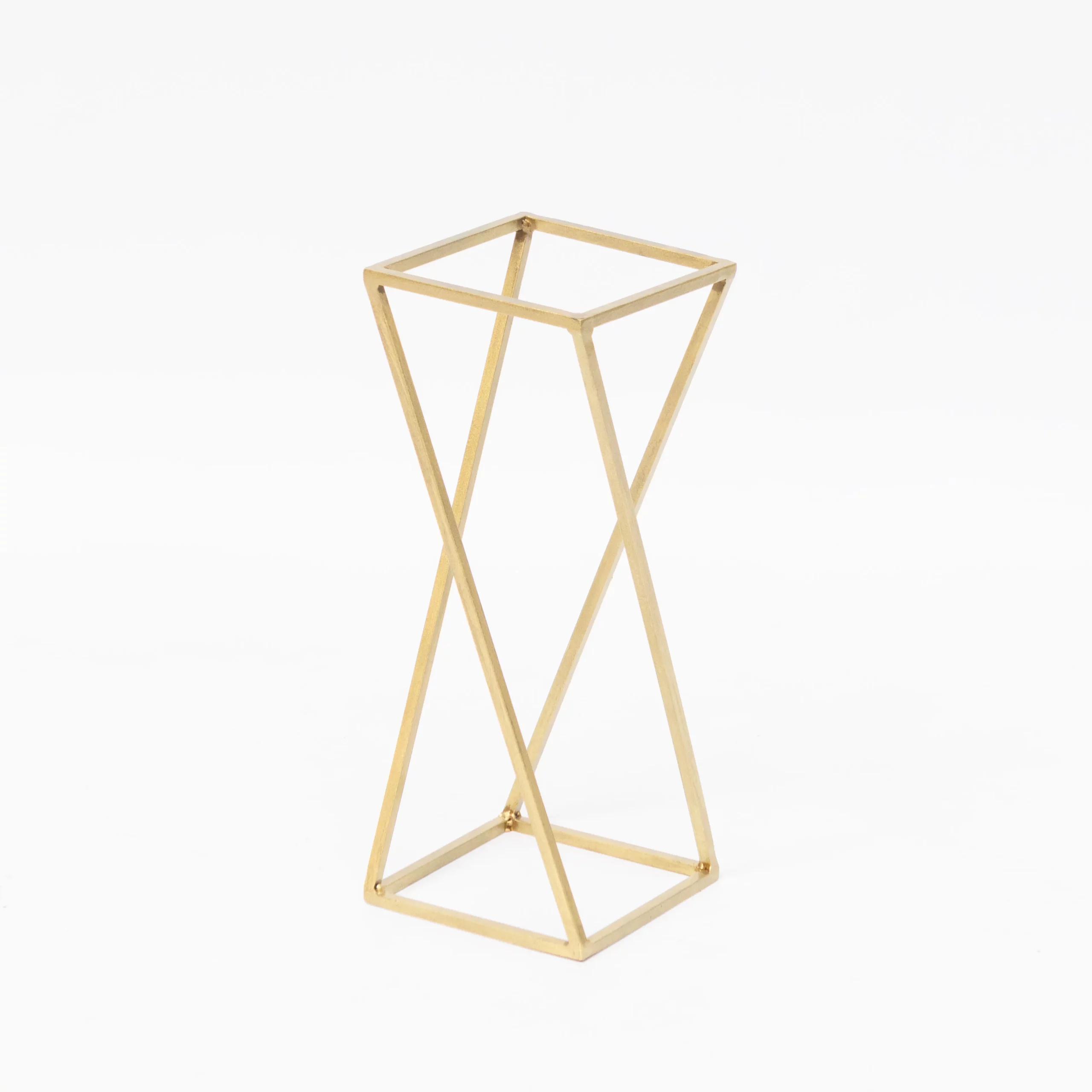 Złoty Stojak Geometryczny 50 cm - złota geometria - rent4events.pl, rent4wedding.pl.